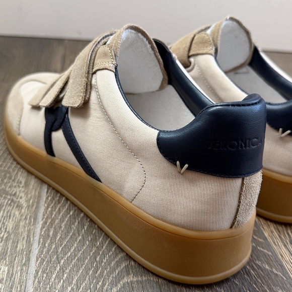 Veronica Beard Women’s Reagan Sand/Eclipse Sneaker—10 - Picture 11 of 15